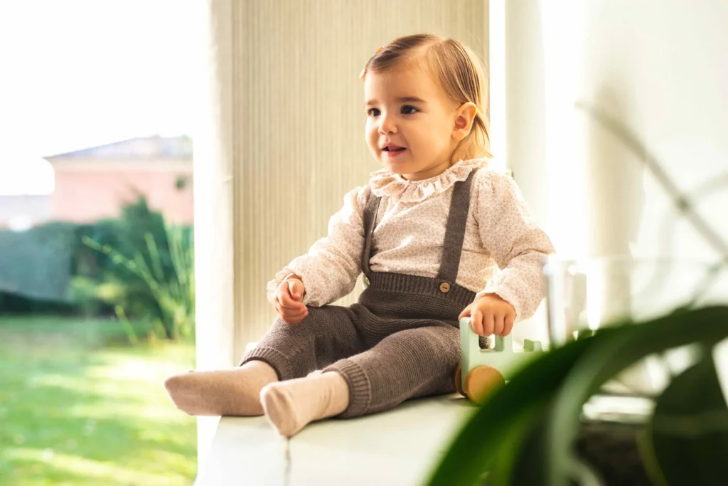 VISTIENDO A LOS PEQUES PARA LA VUELTA AL COLE