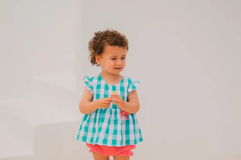 Distribuidor ropa de niña
