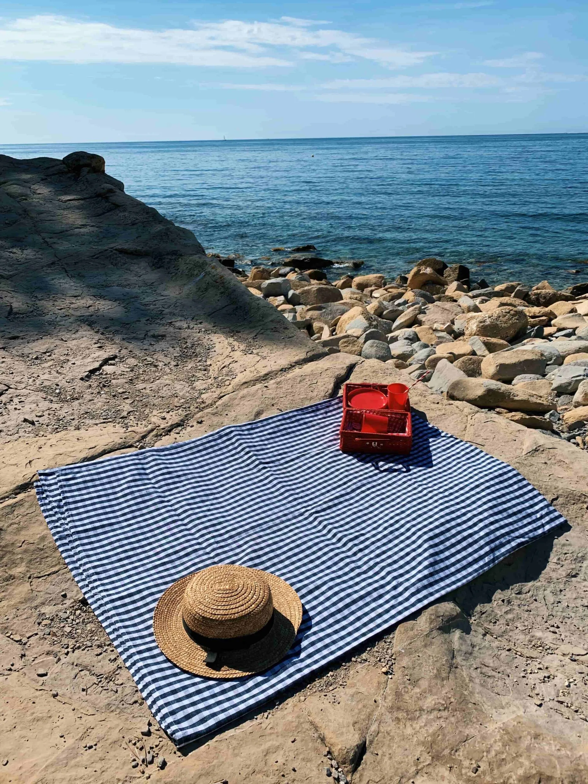 Juegos de verano para niños y niñas, prevención de la adicción a las pantallas.